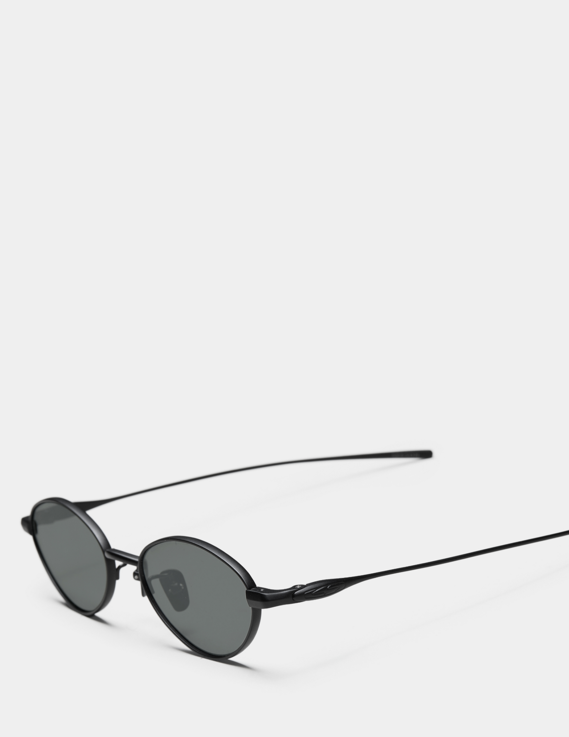 Black-Black-4