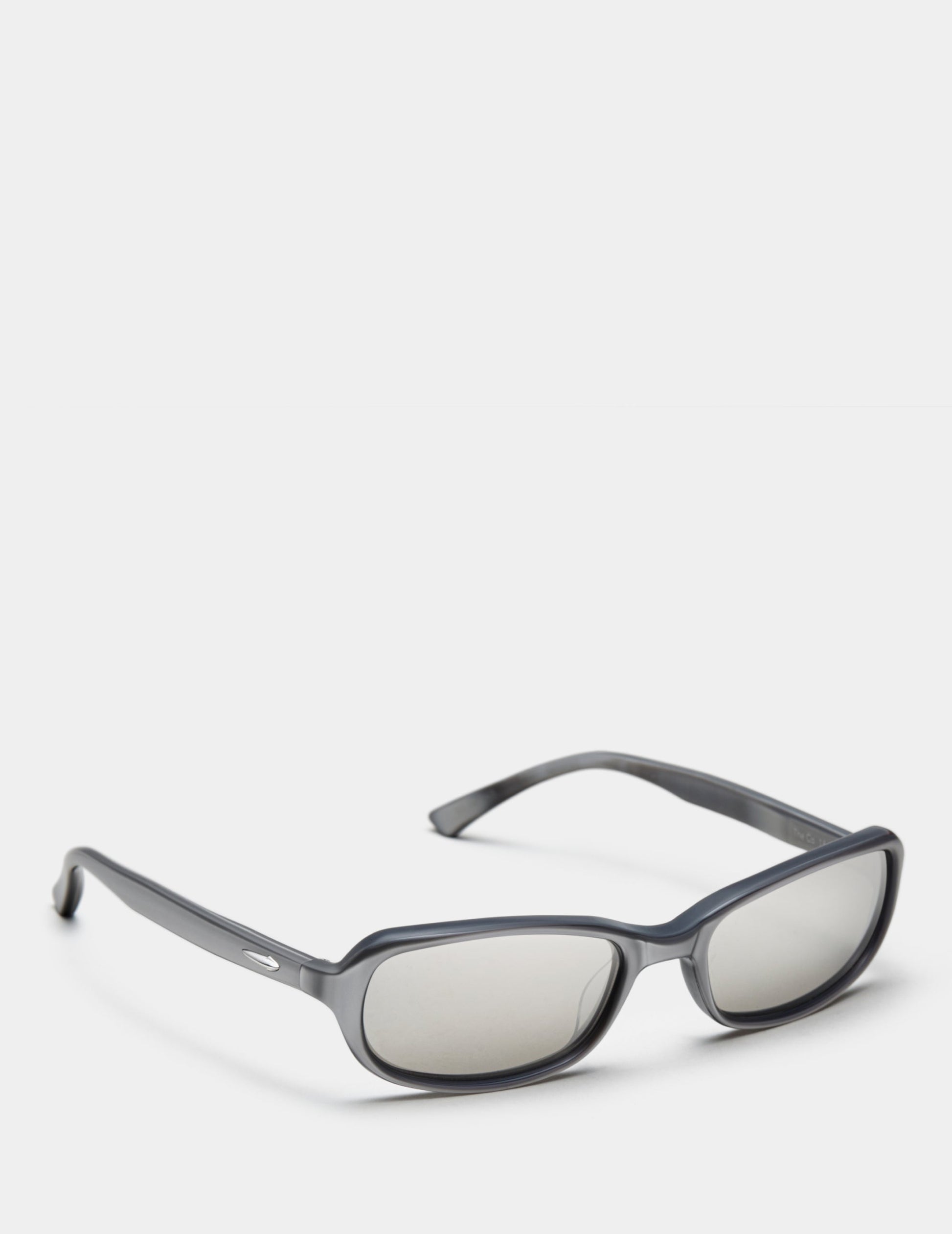 Metallic-Silver-Mirror-Silver-1