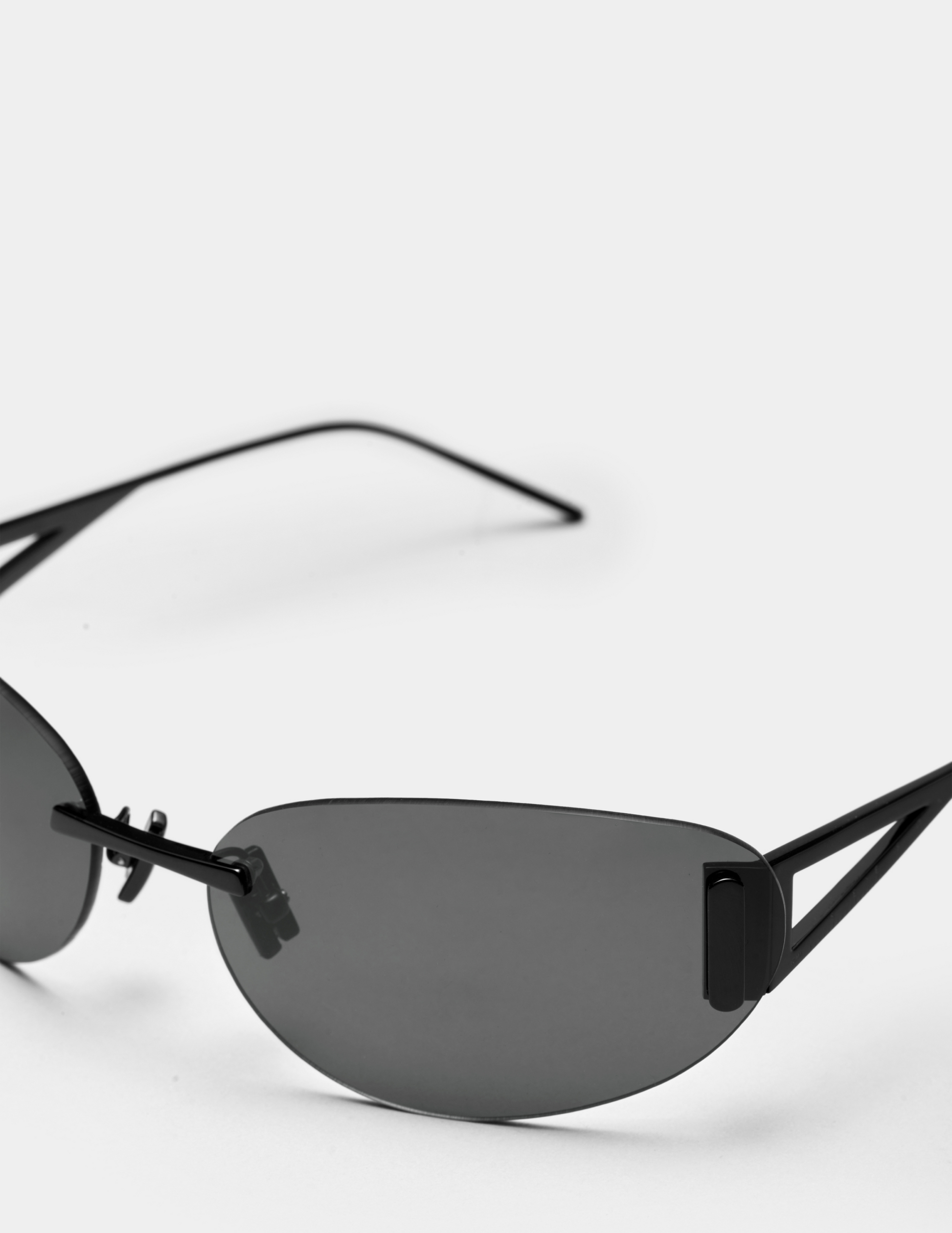 Black-Black-4
