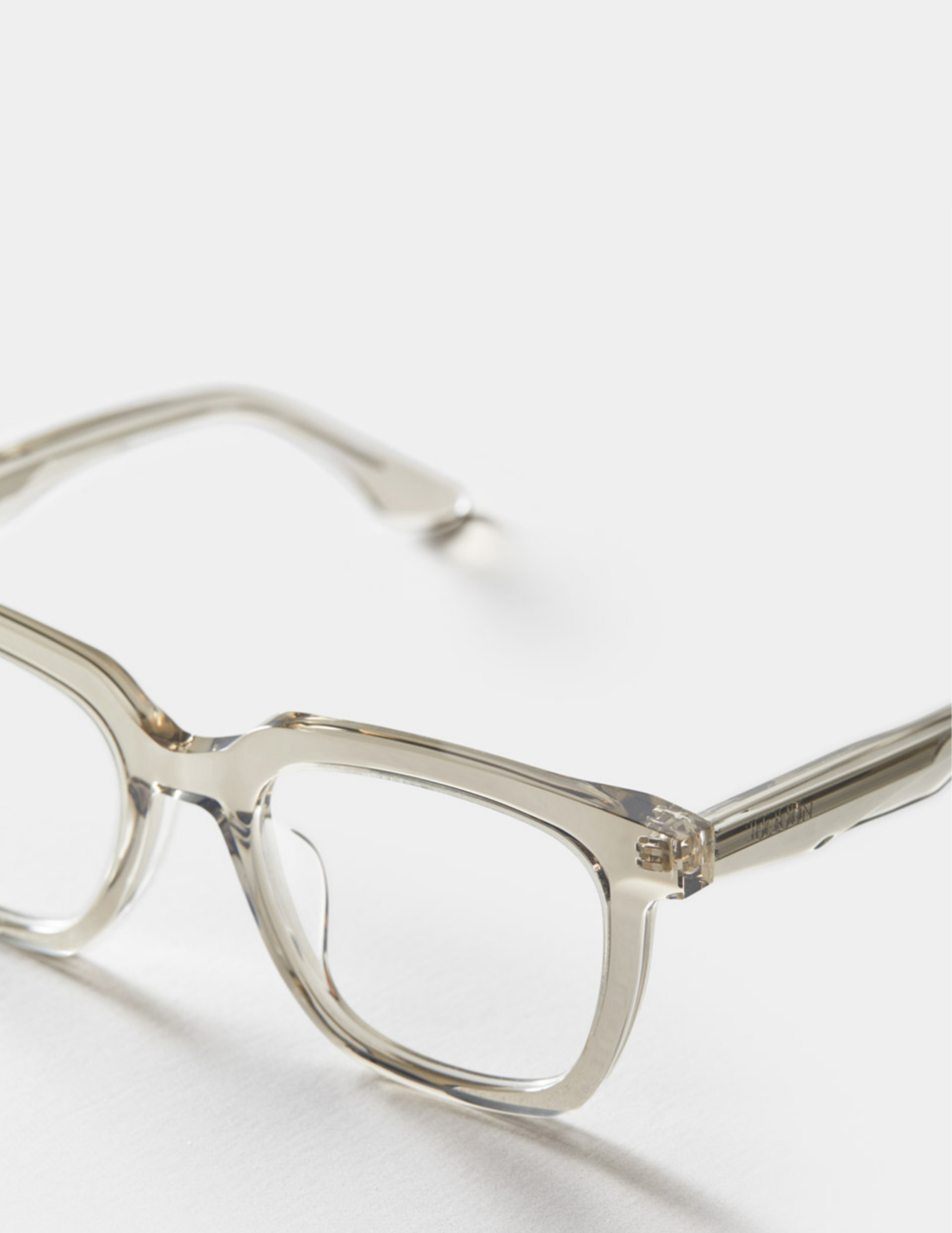 Beige-4